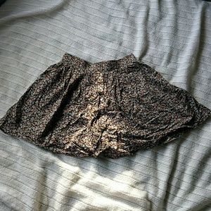 Floral print skirt